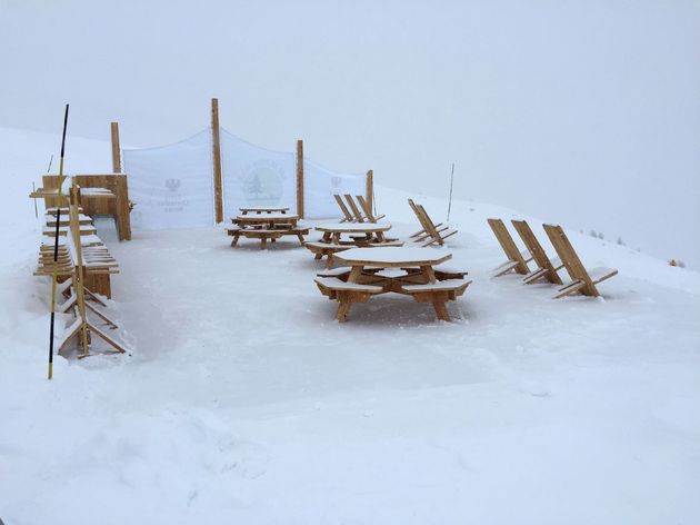 Must do: picknicken op de piste! Maar dan wel met zonnig weer