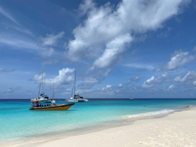 Onze powerboat naar Klein Curacao