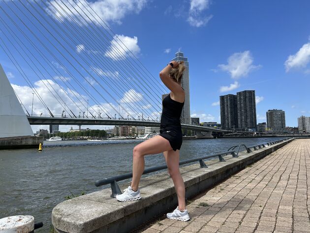 <em>Hardlopen door Rotterdam is een feestje! Wij houden van het `rondje bruggen`.<\/em>