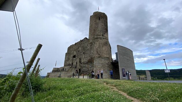 Ruine_Bernkastel_Kues_ingang