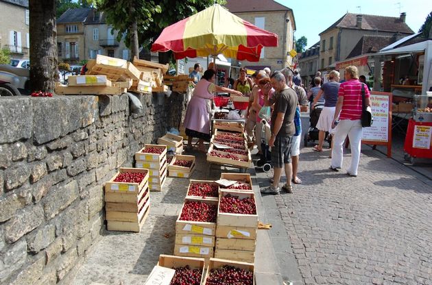 Zomers vind je er veel lokale boeren die hun producten verkopen