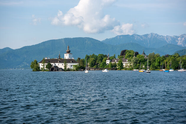 Wandel langs de Traunsee naar dit bijzondere kasteeltje in het water