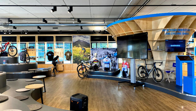 Een van de presentatieruimtes in het Shimano Experience Center