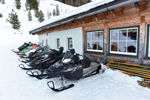 Turracher H\u00f6he is een van de weinige skigebieden in Oostenrijk waar je mag sneeuwscooteren!