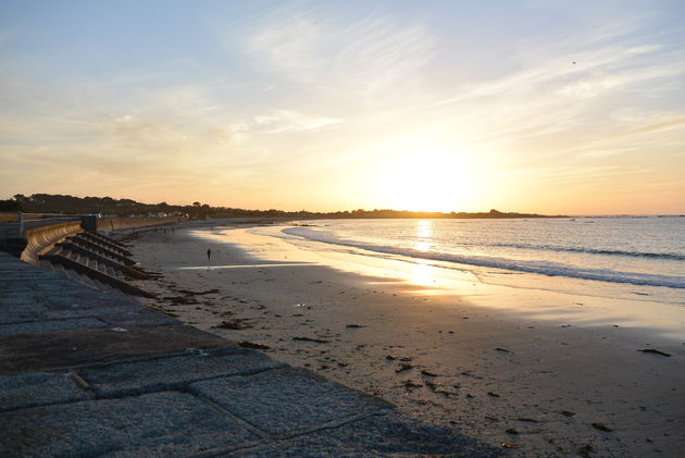 Het prachtige strand van Guernsey