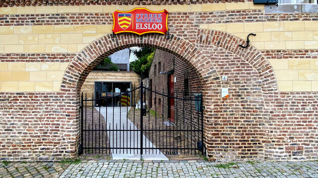 Ingang van het streekmuseum in Elsloo (Op de Berg)