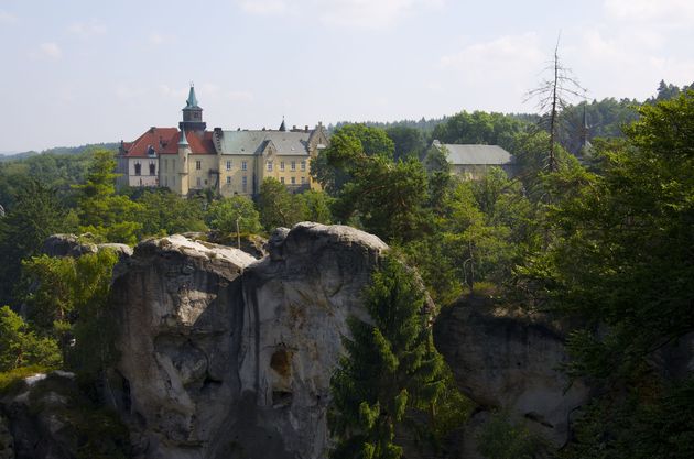 Prachtig uitzicht op het Hrub\u00e1 Sk\u00e1la kasteel