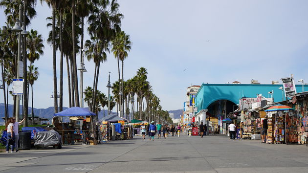 Vanice Beach Boardwalk