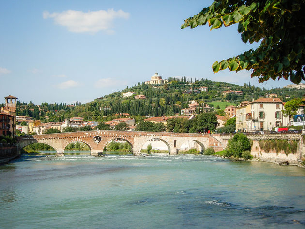 Niet aan het Gardameer, maar wel vlakbij: Verona