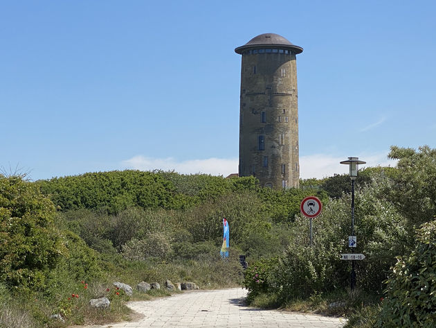 De watertoren in Domburg uit 1933