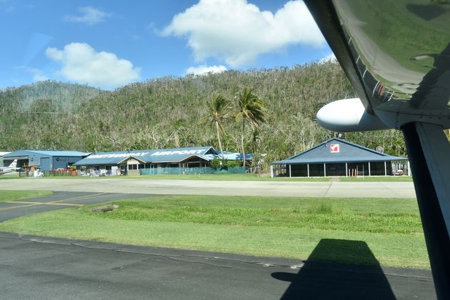 Take off @ Whitsunday Airport