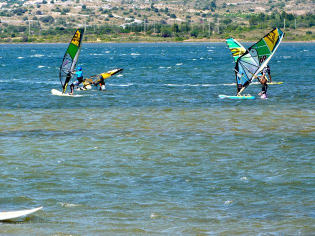 Windsurfen bij surfschool Wesh Center Crew