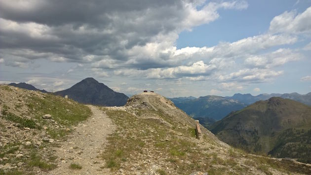 Smalle paden in een prachtige omgeving