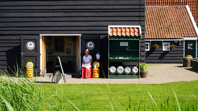 Eindpunt, de mevrouw van de kaaswinkel (met toestemming gefotografeerd)