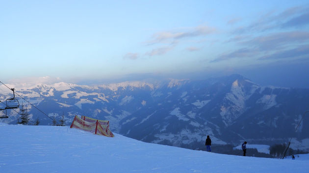 `s morgens om 07.15 uur als eerste op de piste: zo`n toffe ervaring!