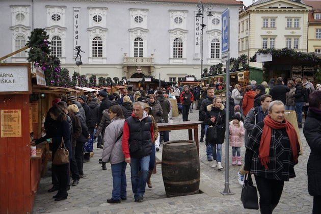 De gezelligste kertmarkt vind je bij Zelny Trh (de groentenmarkt)